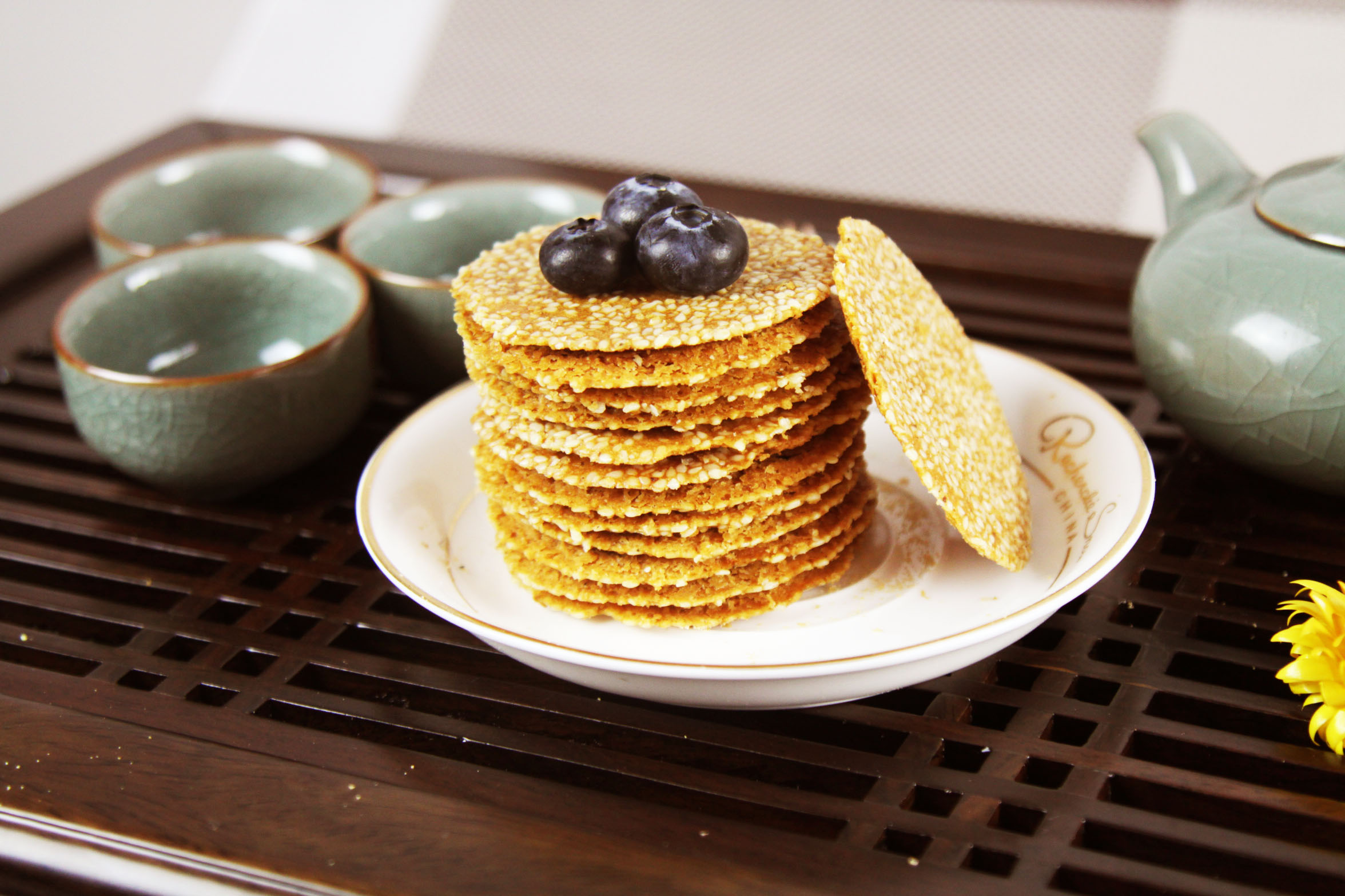 芝麻薄脆饼 15.8元/斤